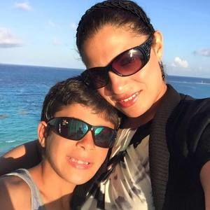 Meet your Posher, Omnia